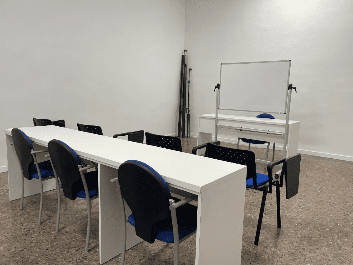 STUDY HUMAN RESOURCES IN SPAIN 4