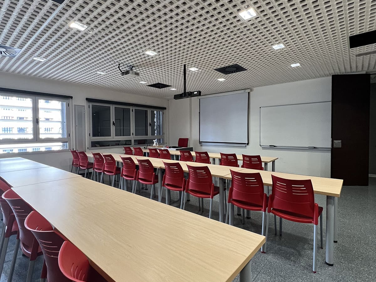 Study Big Data And Artificial Intelligence in Spain 5