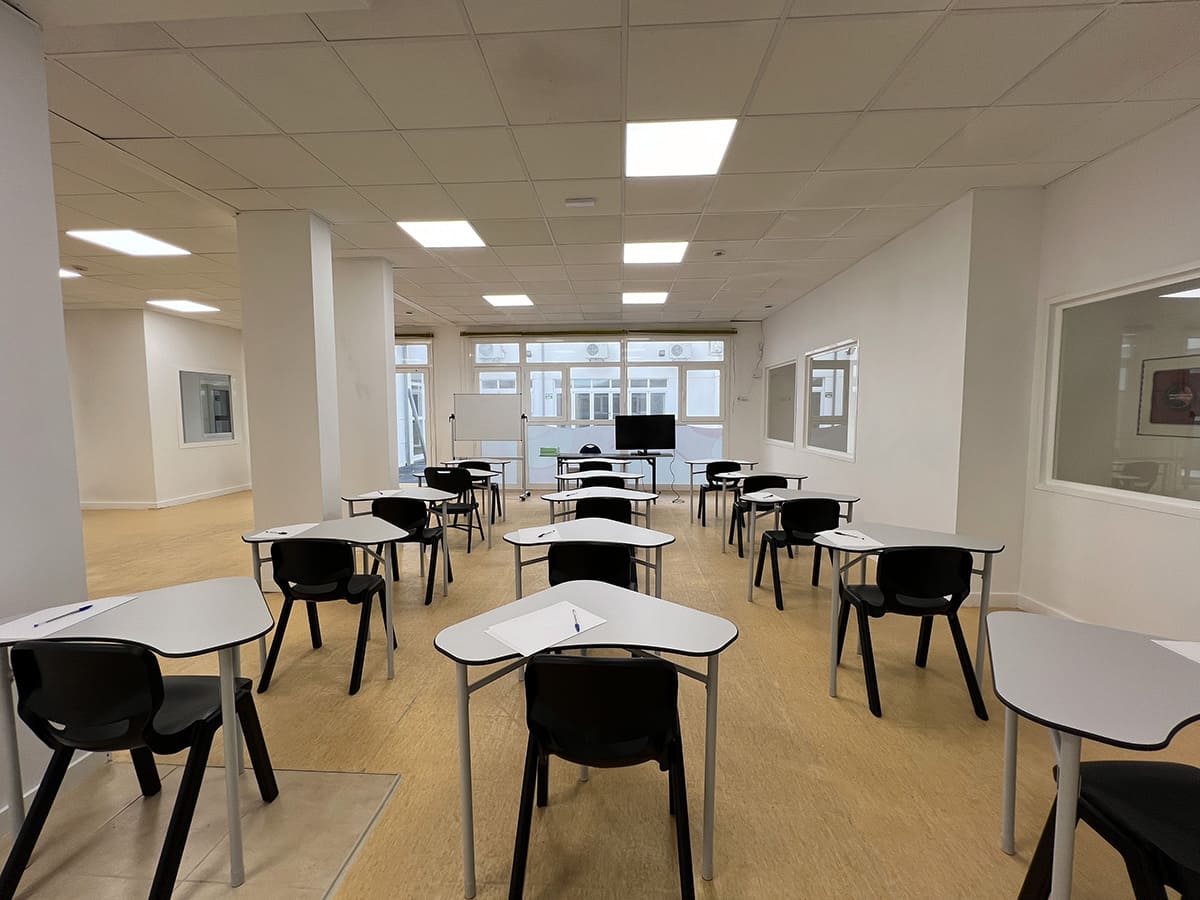 Study Primary Education Teacher in Spain 2