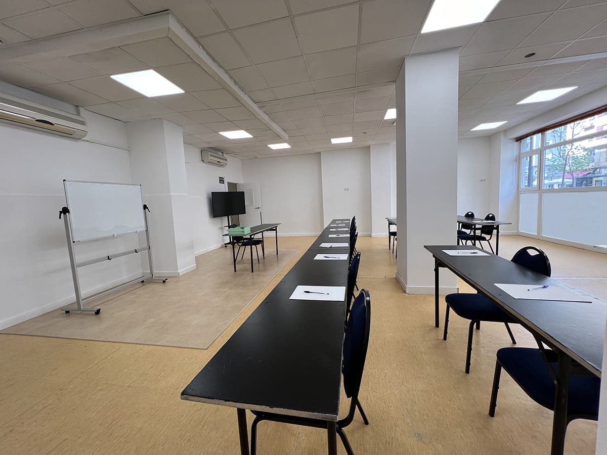 Study administration and finances in Spain 3