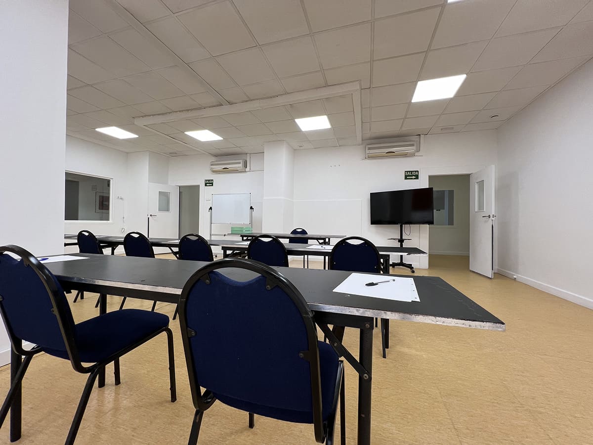 Study administration and finances in Spain 5