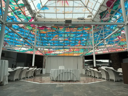 HOSPITALITY-MANAGEMENT-3-e1750164920986-min_resultado