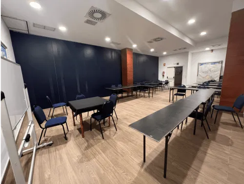 HOSPITALITY-MANAGEMENT-4-e1750164872951-min_resultado